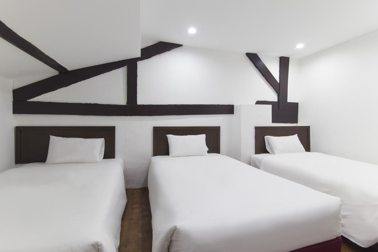 Charlies Boutique Hotel Джорджтаун Екстер'єр фото