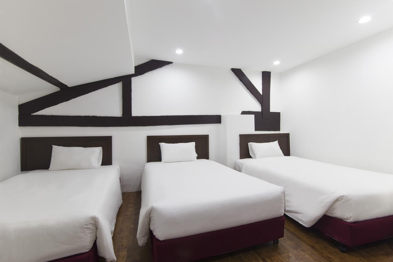 Charlies Boutique Hotel Джорджтаун Екстер'єр фото